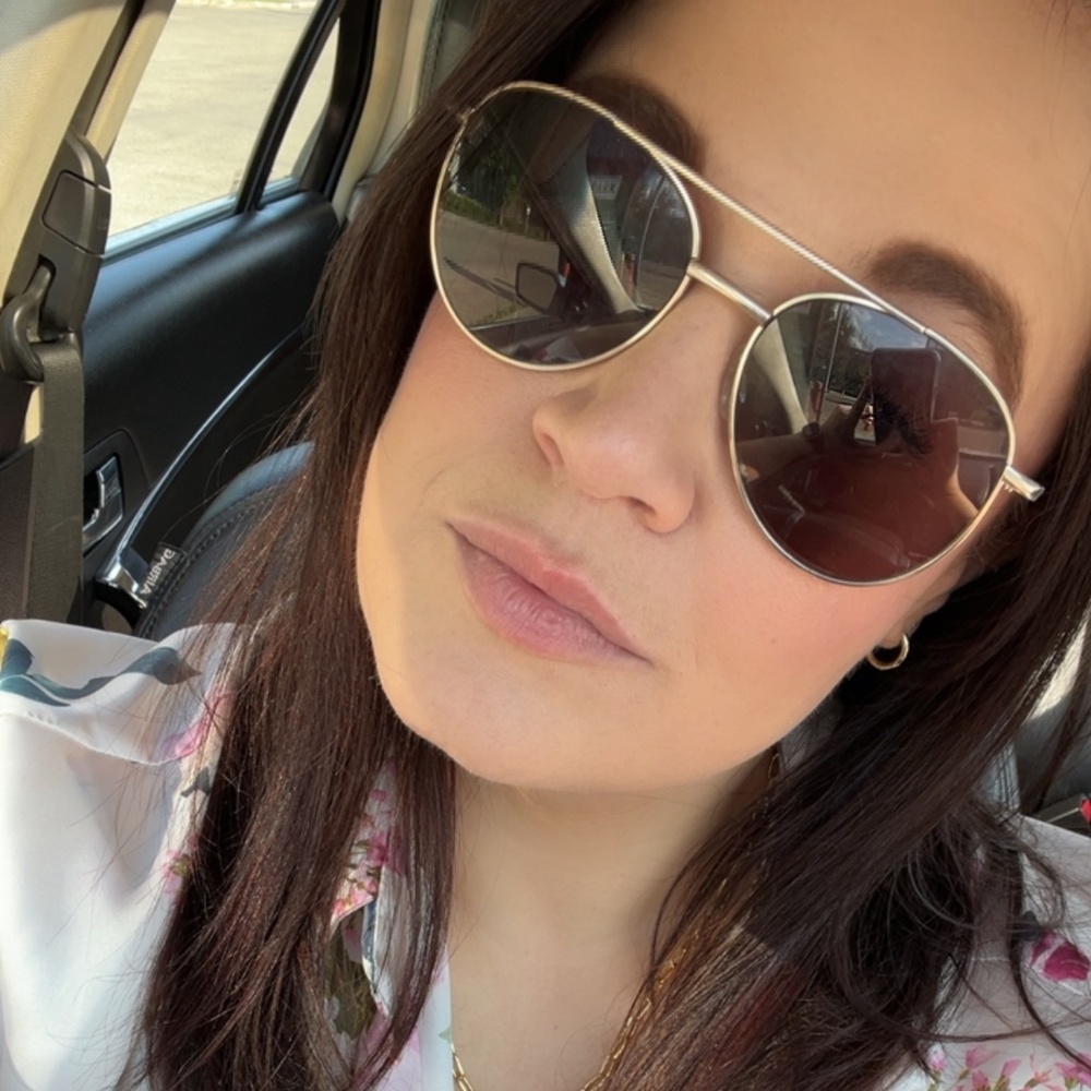 Meet your Posher, Tamara
